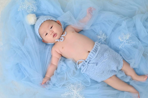 阿坝宝宝多大会翻身